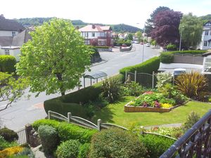 Photo 1- click for photo gallery